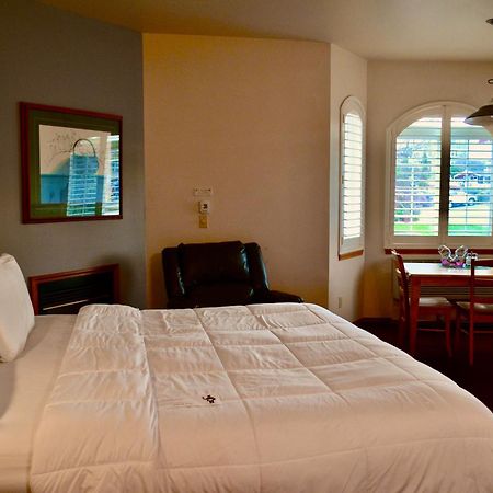 Anaco Bay Inn แอนาคอร์เตส ภายนอก รูปภาพ